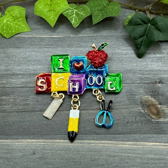 🌻 Enamel School Stationary Brooch - Picture 7 of 7